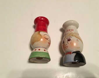 vintage chefs salt and pepper shakers ceramic