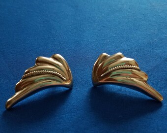 Marked Hecho en Mexico 925 sterling silver pierced earrings