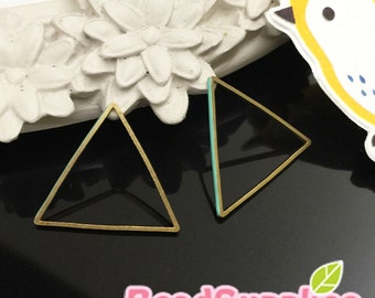 CH-EX-08104ER - Nicke Free, raw brass, Triangle tube connector,erinite, 4 pcs