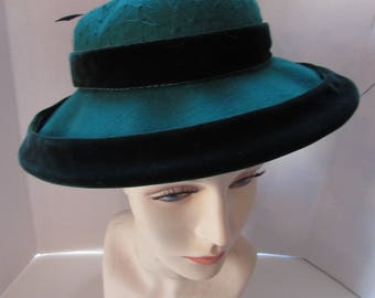 hat