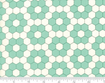 Handmade - Hexagons Aqua by Bonnie and Camille from Moda