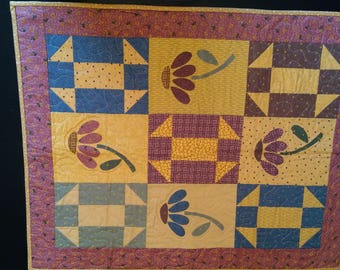 Quilted wall hanging 35 X 27