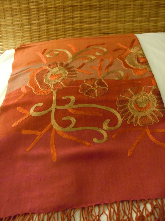 Pashmina Stole Scarf Shawl. Cashmere scarf stole. Kashmiri Aari / Sozni embroidered border. Needlepoint work. Woven. Rust embroidered