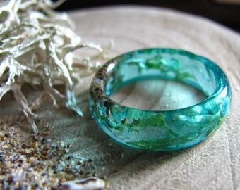 Ocean Resin ring, Mermaid Ring, Summer Sea Ring, Real Lichen Ring, Blue Faceted Resin Ring, Thin Stacking Ring, Beachy Jewelry, Beach Ring