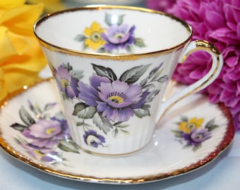 SALISBURY Bone China Teacup and Saucer Set