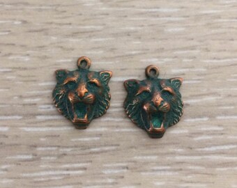 Lion Charms, Animal Charms, Copper Patina, 2 pcs
