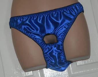 EE Soft satin peep-hole panties , no frills, for unobtrusive wear or relaxing fun, Sissy Lingerie