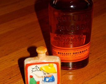 A Wee Nip Whiskey Flask-Made in Japan