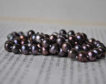 Vintage Pearl Necklace, Freshwater Pearls - 1970s Handknotted Freshwater Pearl Necklace