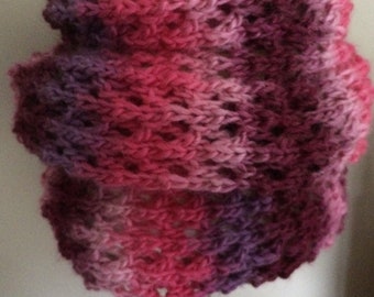Chunky lace knit snood, Chunky cowl, Infinity scarf, ready to ship