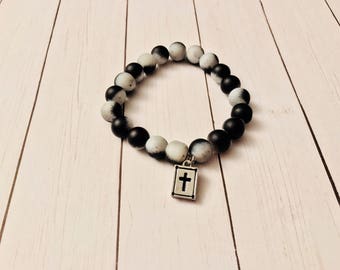 Black and white matte beads