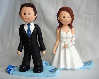 Personalised Bride & Groom Skiing Skating with ski board skateboard wedding cake topper