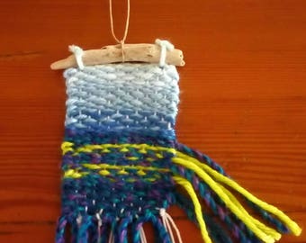 Mini weaving wall hanging