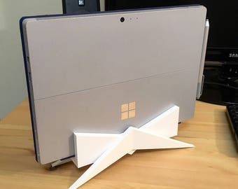 Mid-century Modern Surface Pro 4 Vertical Stand