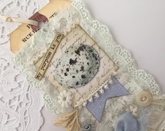 Bird Gift Tag, Vintage Bird Tag, Lace Tag, Shabby Tag, with Vintage Bird