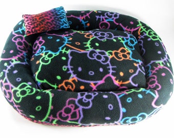 Medium, Hello Kitty, Cat bed, Washable pet bed, Dog bed, oval pet bed, Puppy bedding, Kitten bed, Kennel bedding, Plush Fleece pet bed