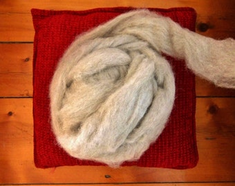 Icelandic Wool Roving, Grey