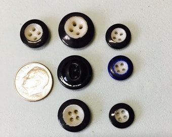 7 Vintage black calico buttons