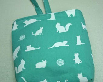 Waterproof, Wipeable and Washable Cat Silhouettes on Teal Car Trash Bag
