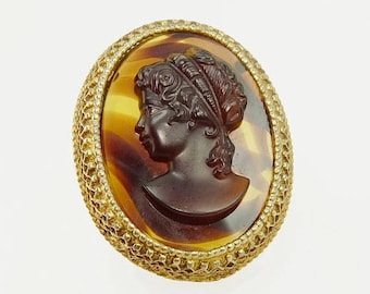 Vintage Florenza Cameo Brooch Caramel Slag Glass Victorian Revival