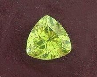 6mm peridot trillion triangle peridot gem gemstone