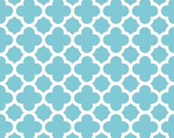 Laminated Cotton aka Oilcloth heavyweight SPLAT MAT, Aqua quatrefoil, choose your size