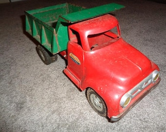 Large size 1956 Tonka dump truck,all original very good shape