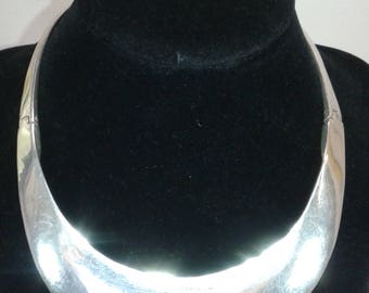 Mexican Vintage Solid Sterling Silver Necklace Very Heavy