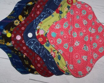 Set of 6 Flannel panty liners with wings 8 inches assorted prints
