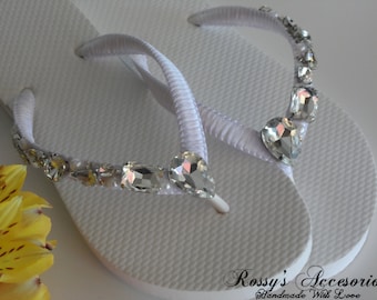 White Rhinestone Wedding Flip Flops / Beach Wedding Flip Flops / Beach Wedding Shoes / Bridal Shower / Bachelorette Party /Bride Gift.