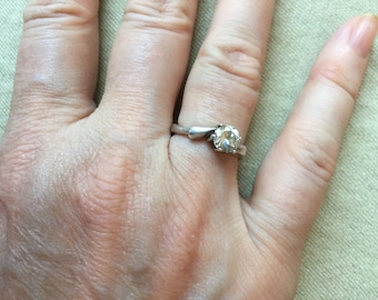 Sterling Solitaire Ring -- 726