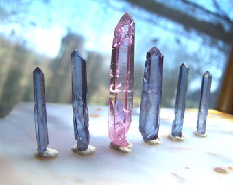 Aura crystal 6 piece lot of - 1.5 inch stone Quartz Crystal colored purple pink -1 parcel Rose pink Tanzanite purple - wire wrap supply VQr2