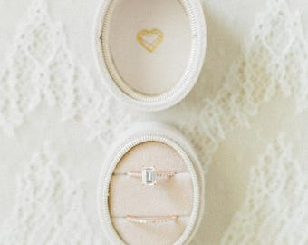 VELVET RING box, wedding rings box, french ring box, vintage velvet ring box, engagement and wedding ring box, vintage style, gift for mrs.
