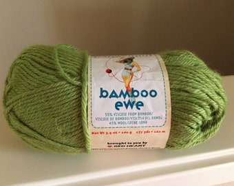 Bamboo Ewe by Stitch Nation, Debbie Stoller, , 1 Skein, Viscose Wool Blend, 177 Yds, #5625 Sprout