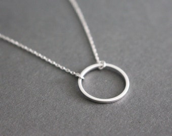 Open Circle necklace // Geometric jewelry - Silver