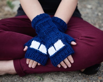 Doctor Who Knit Fingerless Mitts: TARDIS