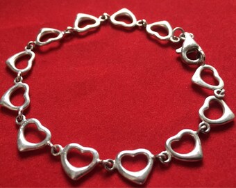 Vintage Sterling Silver Hearts Bracelet