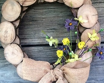 12" Hand Cut Wood Slice Wreath/ Rustic Home Decor (2 styles) Farmhouse Style