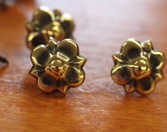 Upholstery Decorative NAIL HEADS Bronze Ren Finish, 3/4" Dim, 25 PCs per pk, Use for Chair, Sofas, Headboard,