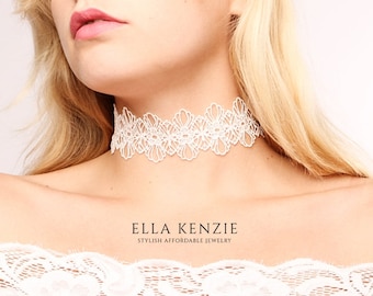 White Lace Choker Necklace, White Choker Necklace, Lace Up Choker Necklace, Wedding Choker Necklace, Bridal Choker Necklace, Wedding Jewelry