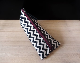 Chevron pencil case, Black and beige fabric, Pencil pouch, Triangle pencil case, Trousse, Etui a crayon, Pen bag, Cotton pen case