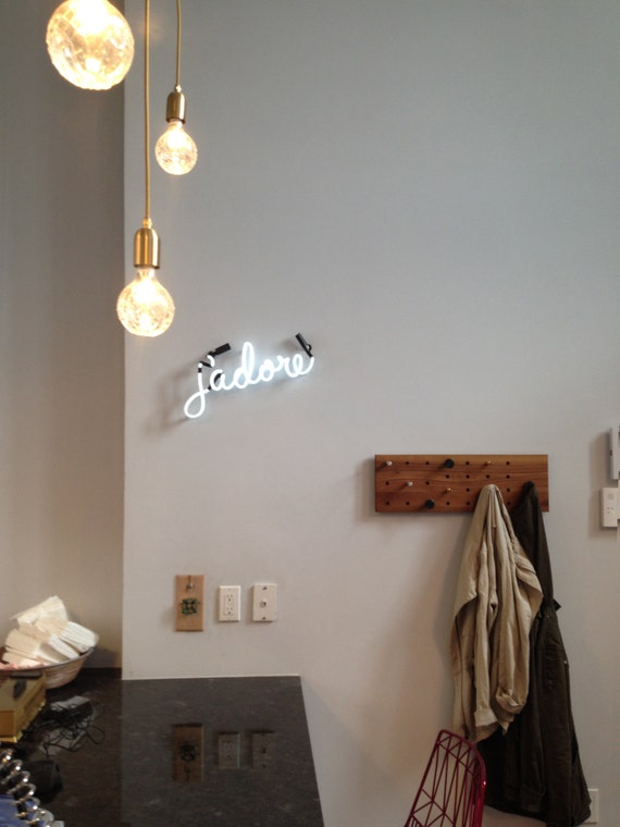 j’adore Neon Sign, Ready-made