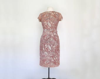 WOODGRAIN // stunning 60s wiggle dress with graphic woodgrain pattern