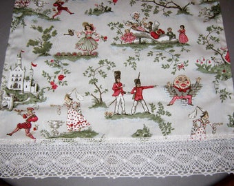 Romantic Vintage lace Table runner