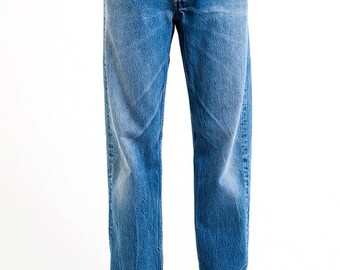 The Vintage Basic Boyfriend Levi 501 Jeans