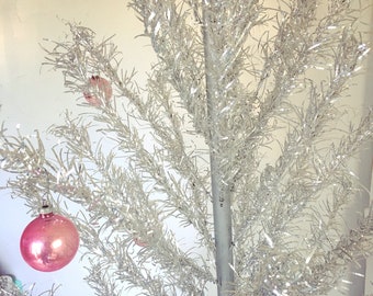 Vintage Aluminum Christmas Tree 6' Taper Tree with 61 Branches, Poles, Tripod Stand, Original Box