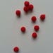 lot de 10 petits pompons de couleur rouge 8mm
