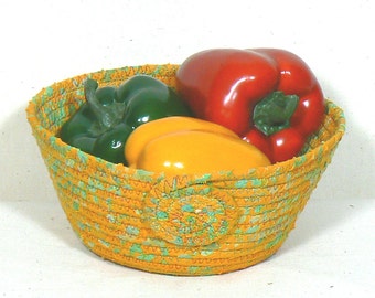 Coiled Fabric Basket, Clothesline Basket, Batik Fabric, Round Bread Basket, Coiled Rope Basket, Farmhouse Basket, Washable Basket