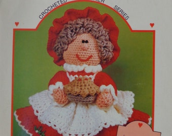 PATTERN - Mrs. Santa Claus Crochet Doll Pattern, Dumplin Designs