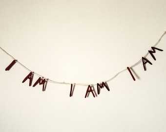 I am, I am, I am | Sylvia Plath inspired handmade paper garland | literary wall decor